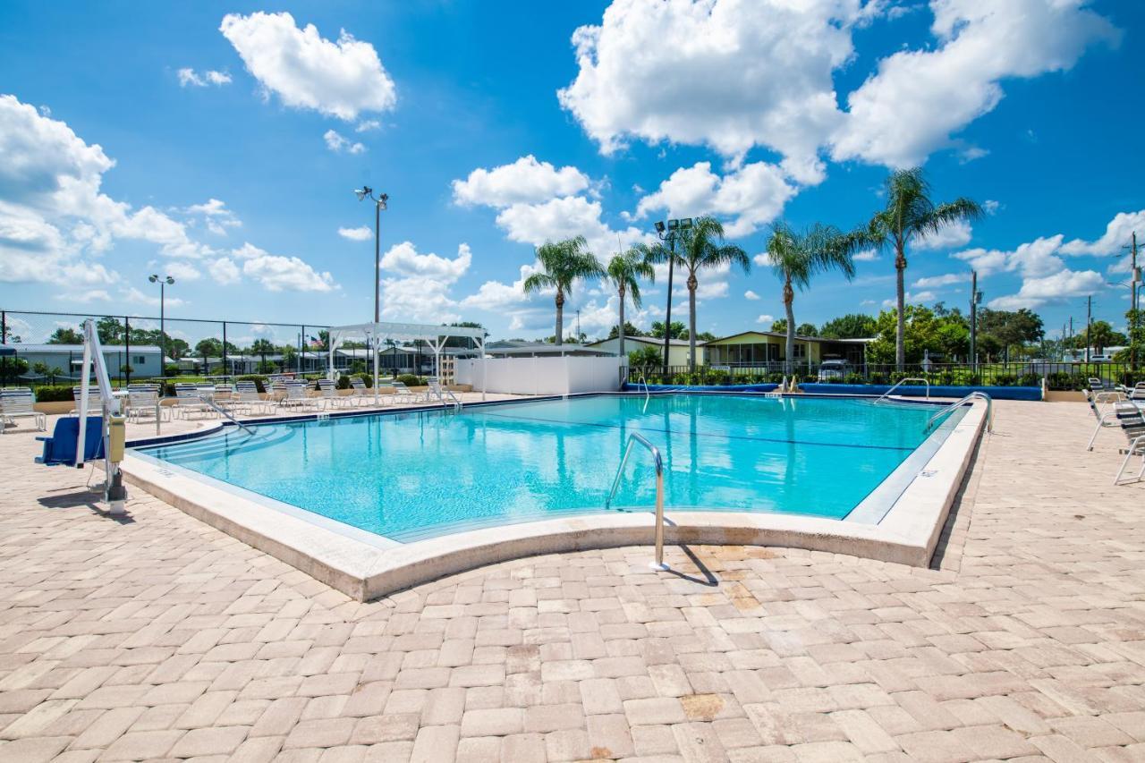 Buttonwood Bay Rv Resort Sebring Exterior photo